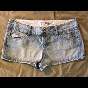 Refuge Jean Shorts